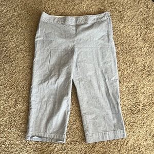 Liz Claiborne White and Blue striped Capris Lightweight Casual Size 10P